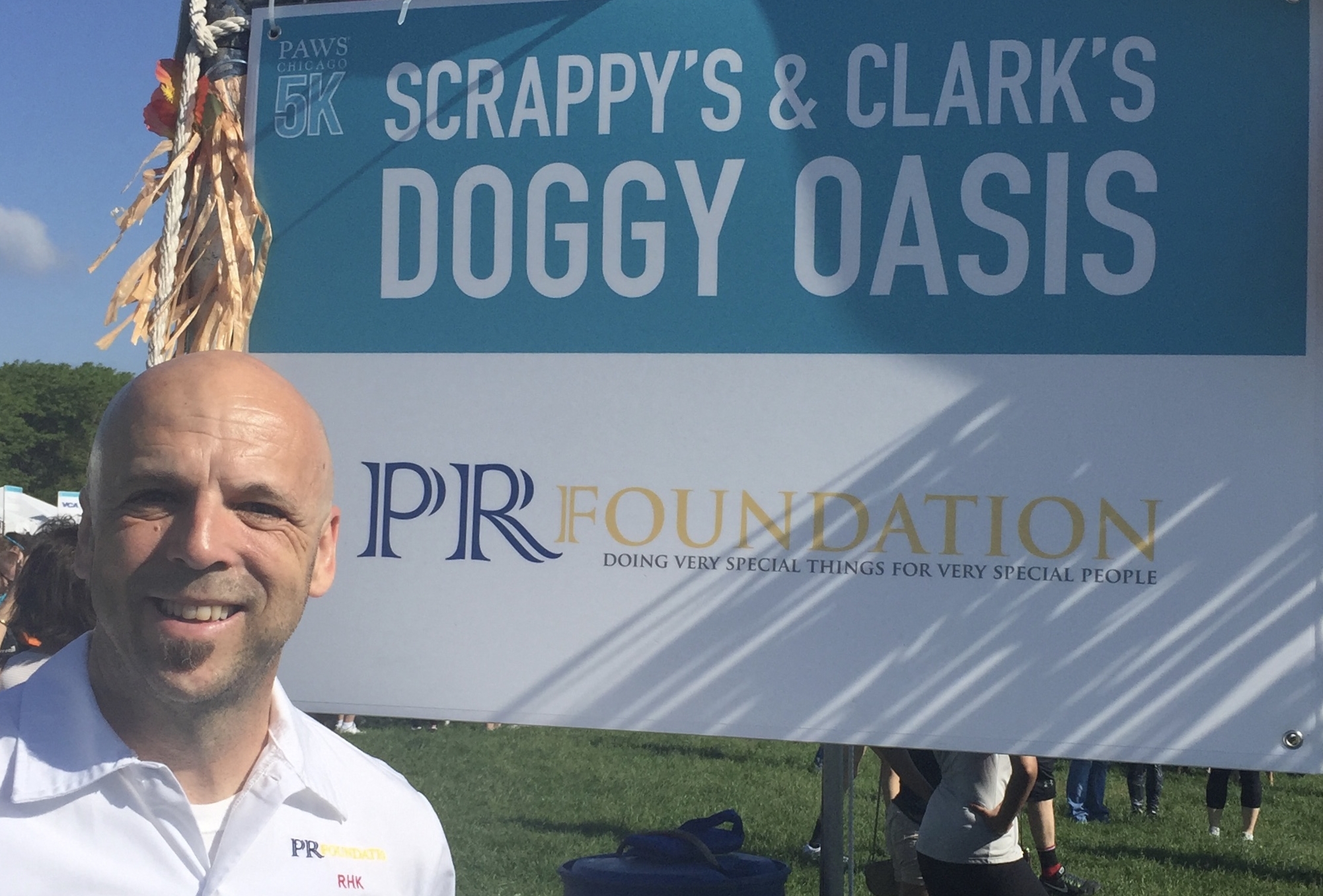 2018 Sponsor of Paws Chicago Run for Their Lives 5k Doggy Oasis benefitting no kill animal shelters.