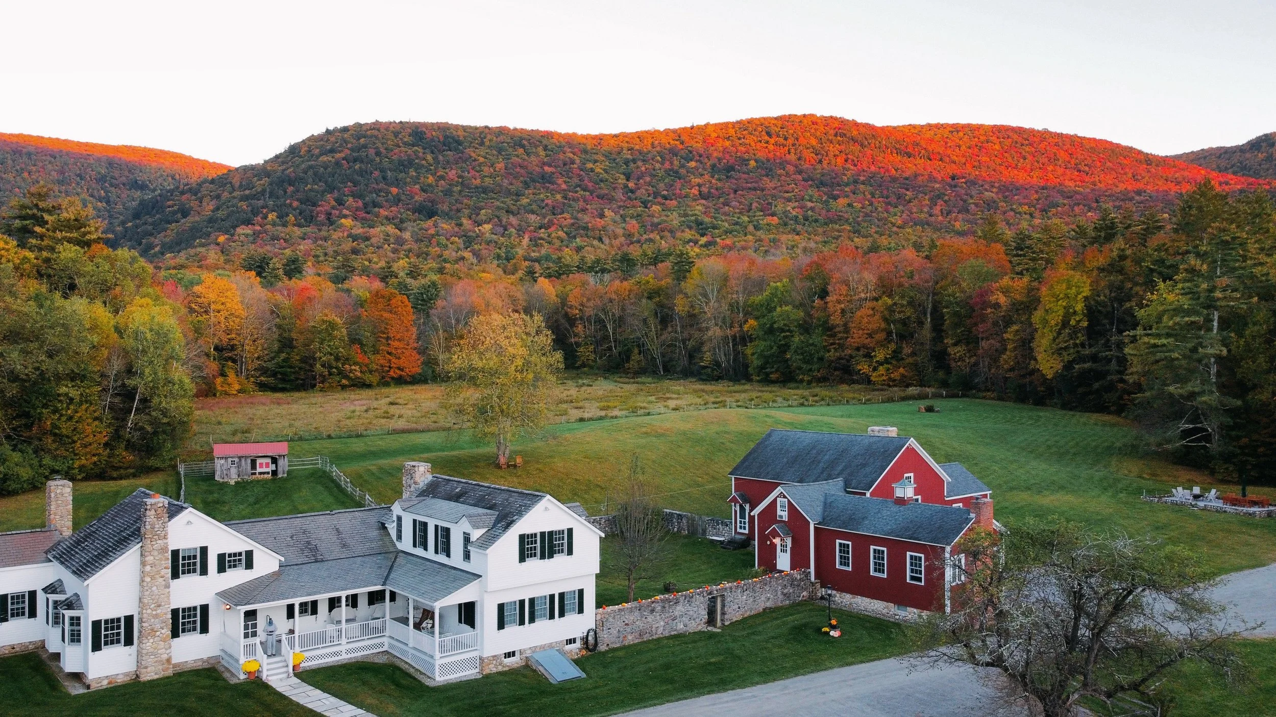 We took the drone up to &ldquo;peek&rdquo; before the weekend, and this is what we found. 👀🍁 &bull; 

There are few things more beautiful than a Vermont sunset at the farm, especially in the fall. 🍂 

#BoornBrookFarm #ManchesterVT #FallinVermont #
