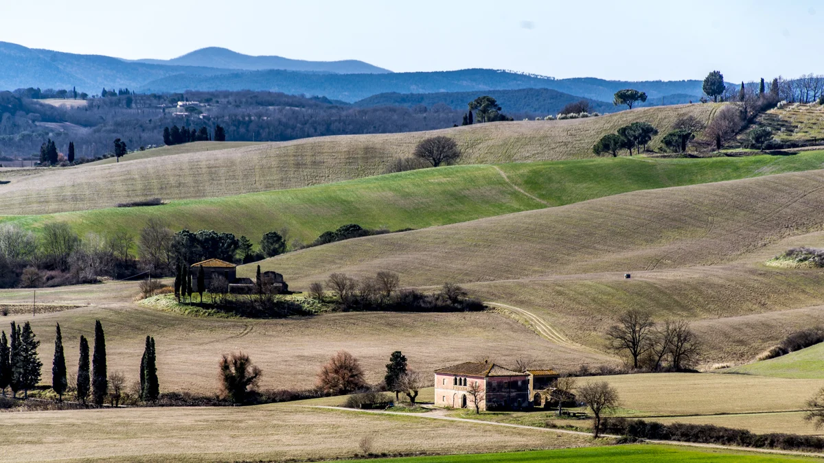 Le podere abbandonate fanno parte della storia di questa regione. Richiedi maggiori informazioni dalla guida!!