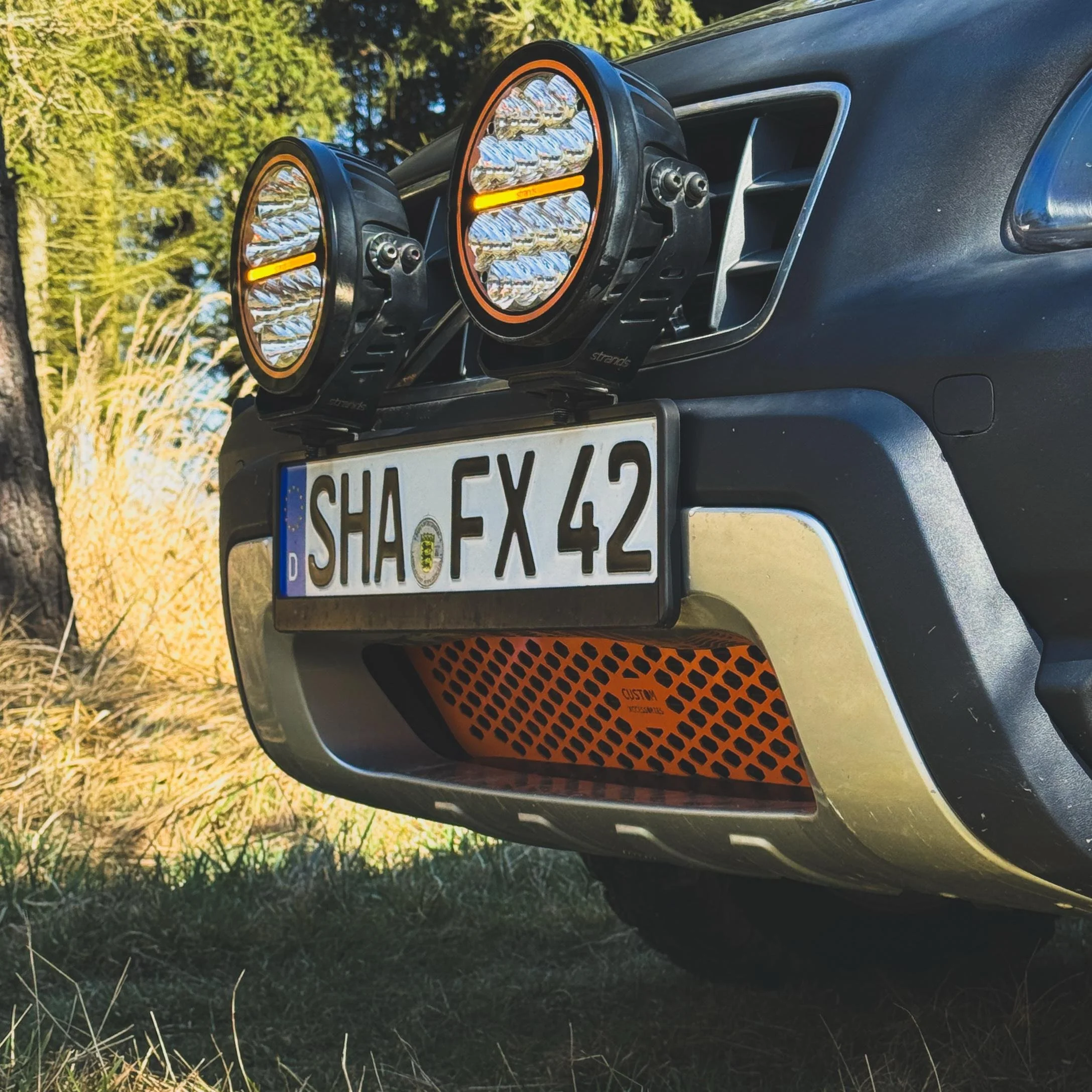 Volvo XC70 front bottom cooler guard