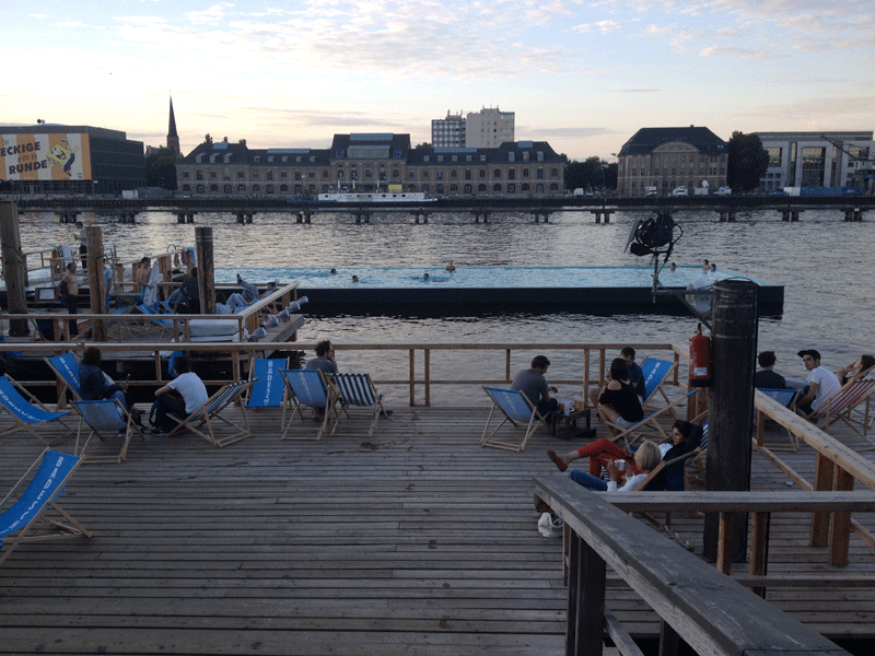 badeschiff-berlin.png
