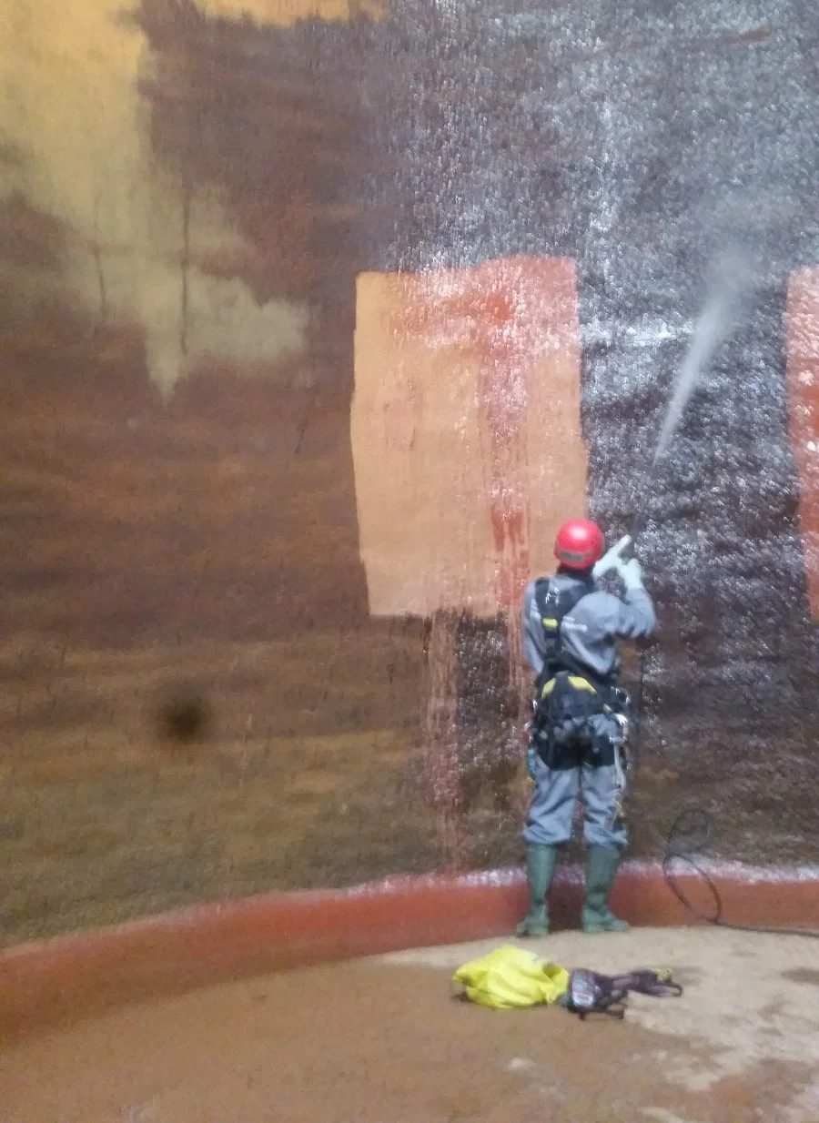 Desinfección de un depósito.