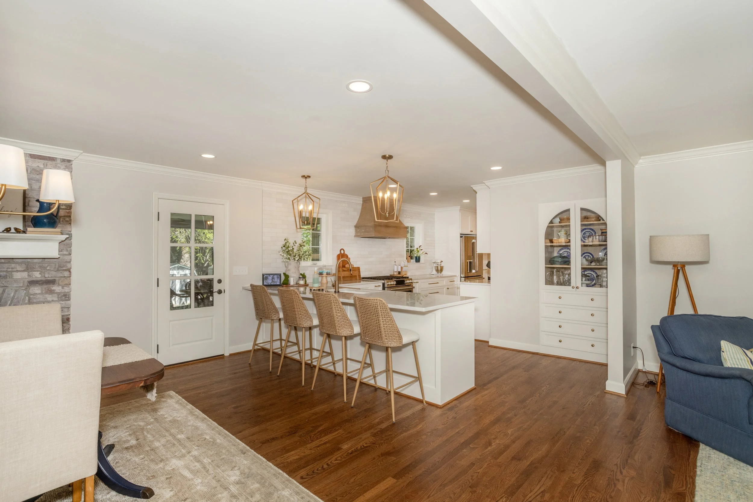 design-build-pros-cons-3.jpg