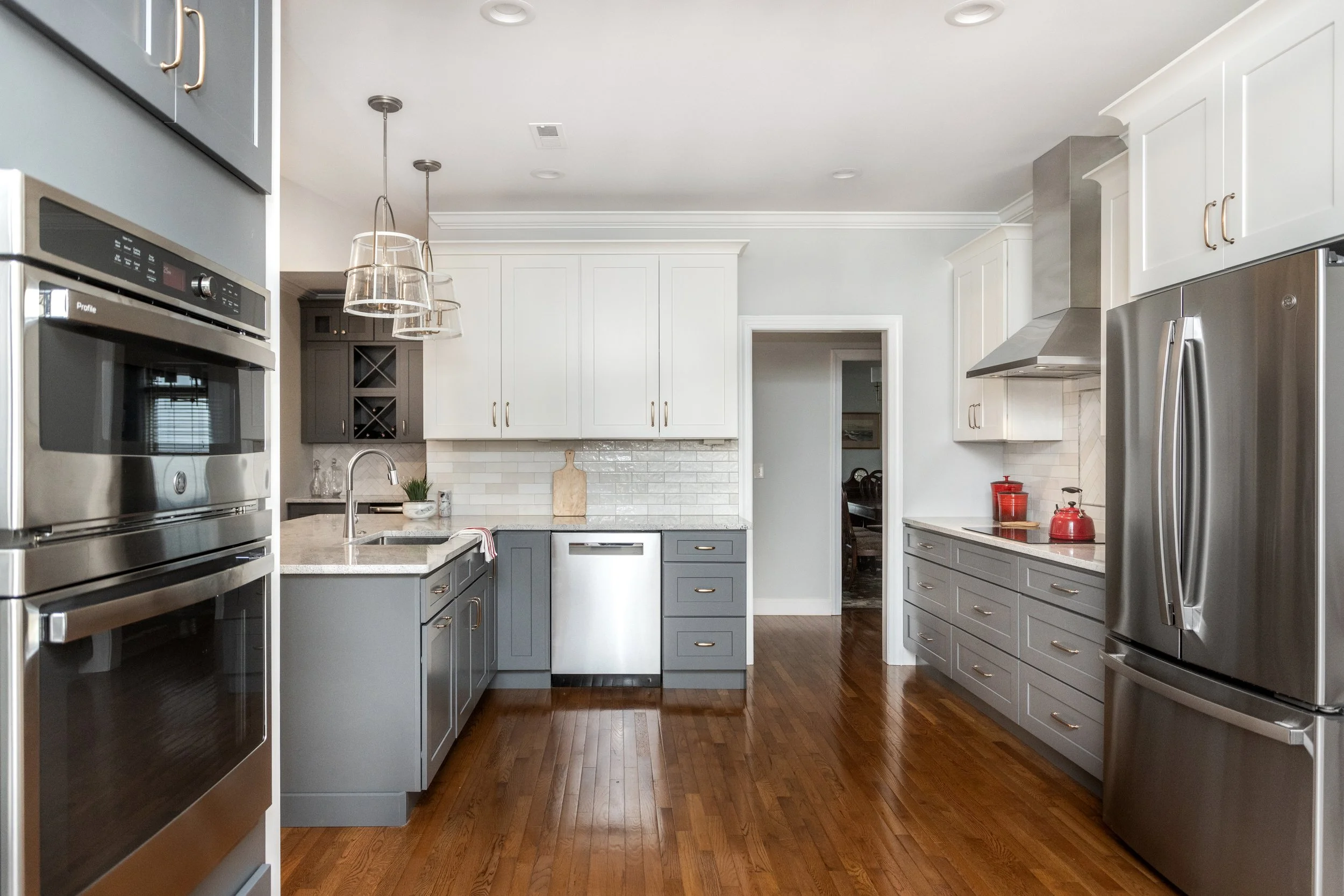 custom-vs-prefabricated-cabinets-greenville-sc-16.jpg