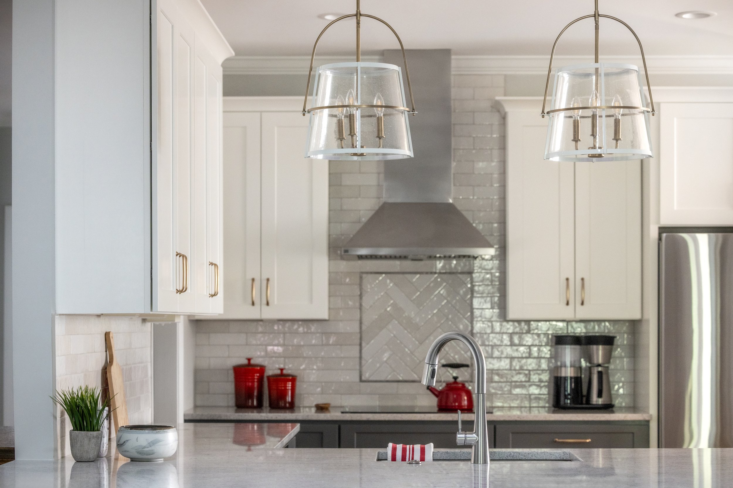 custom-vs-prefabricated-cabinets-greenville-sc-25.jpg