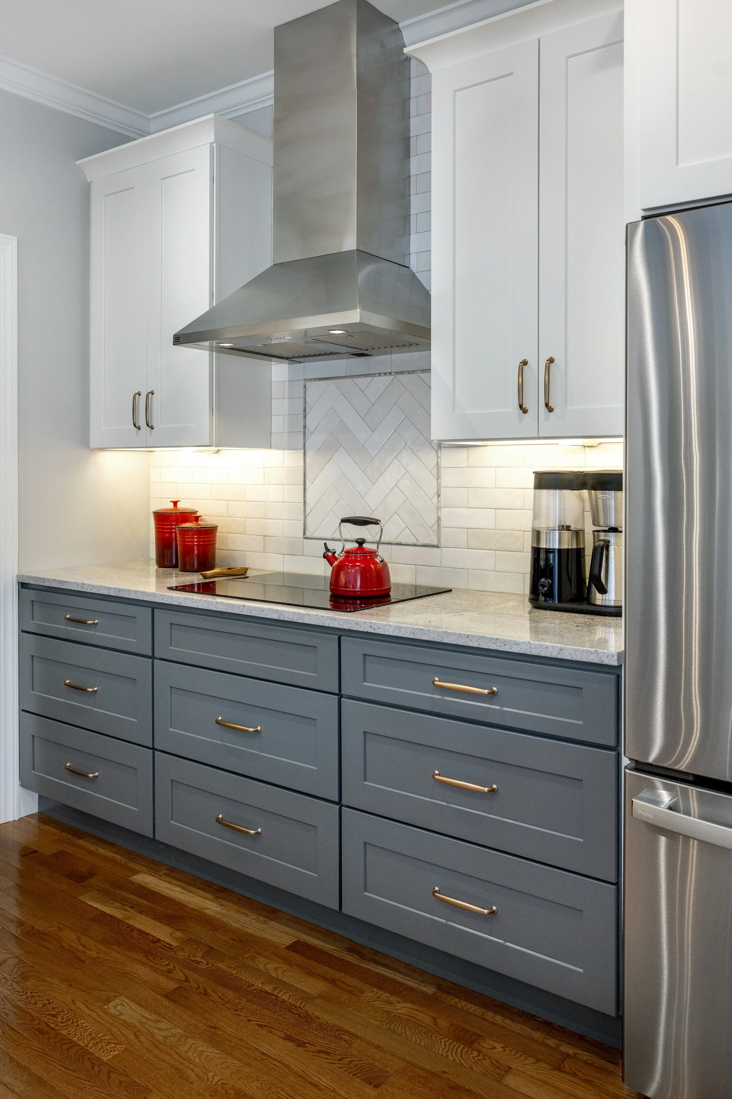 custom-vs-prefabricated-cabinets-greenville-sc-26.jpg