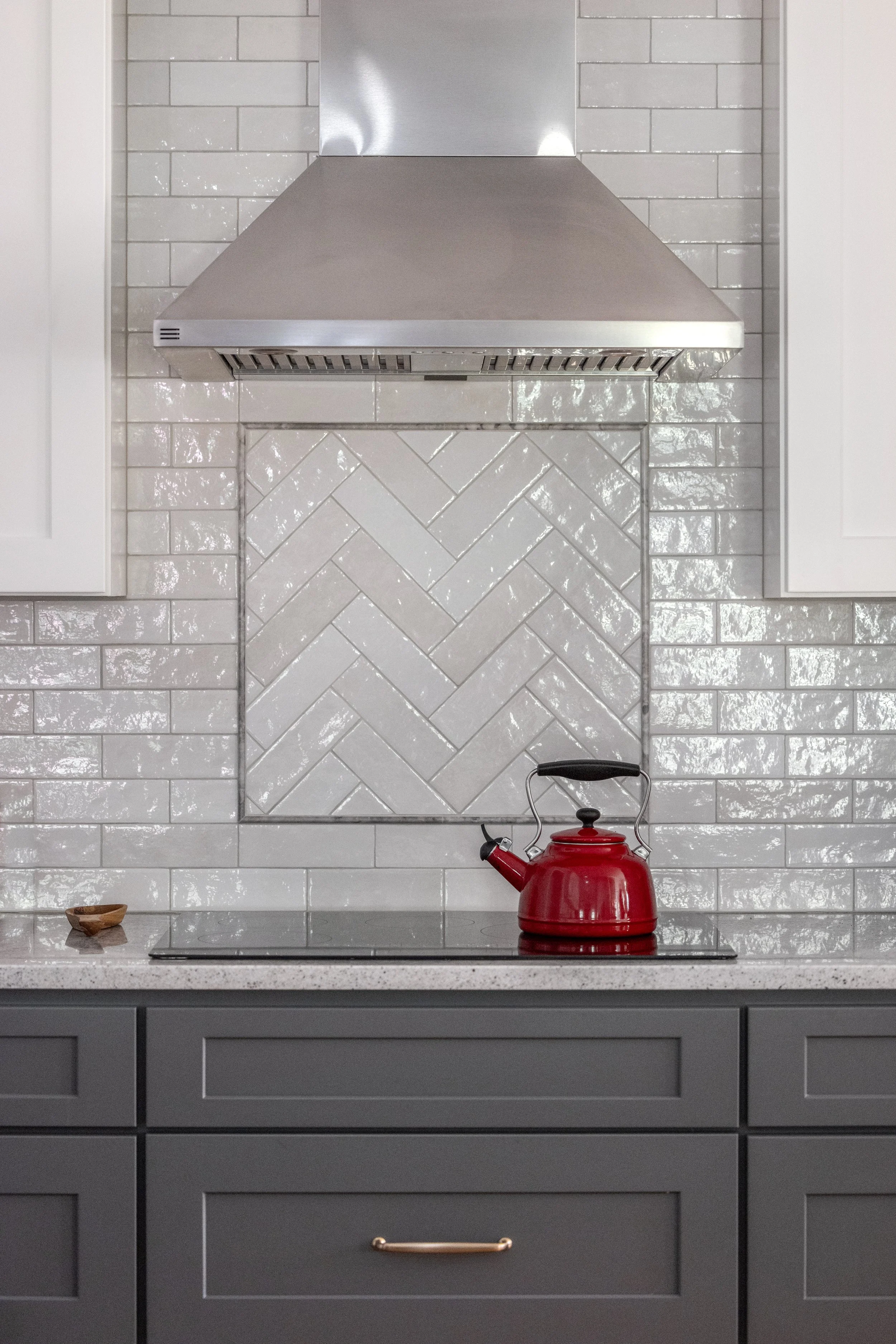 custom-vs-prefabricated-cabinets-greenville-sc-29.jpg