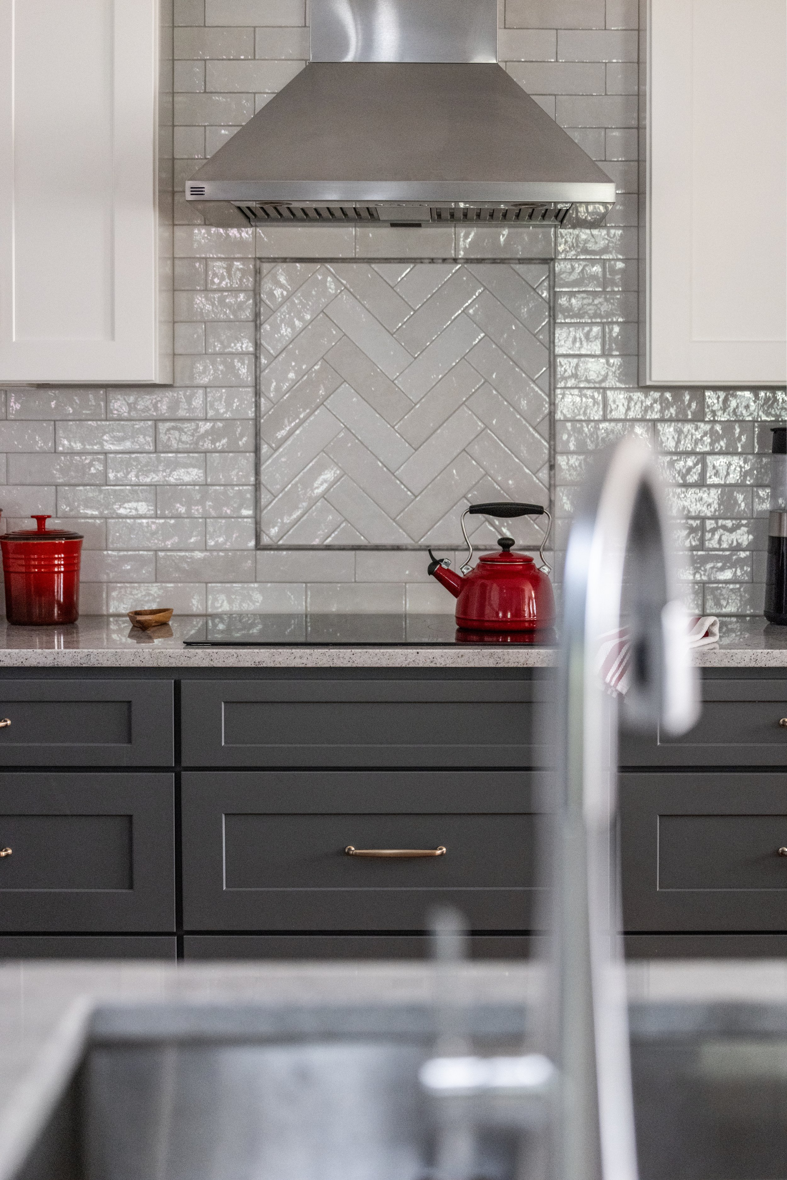 custom-vs-prefabricated-cabinets-greenville-sc-31.jpg