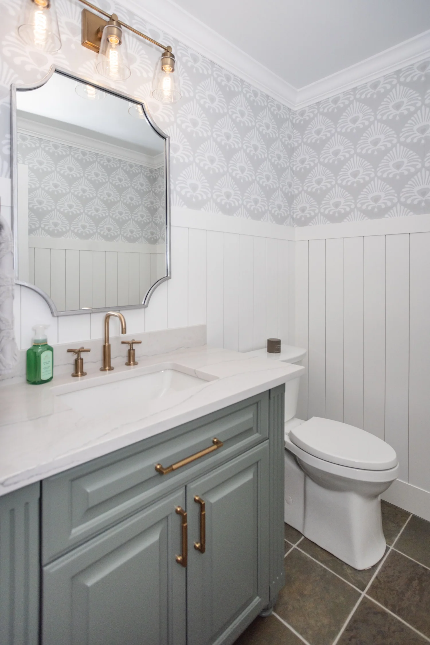 Does A Powder Room Have A Shower