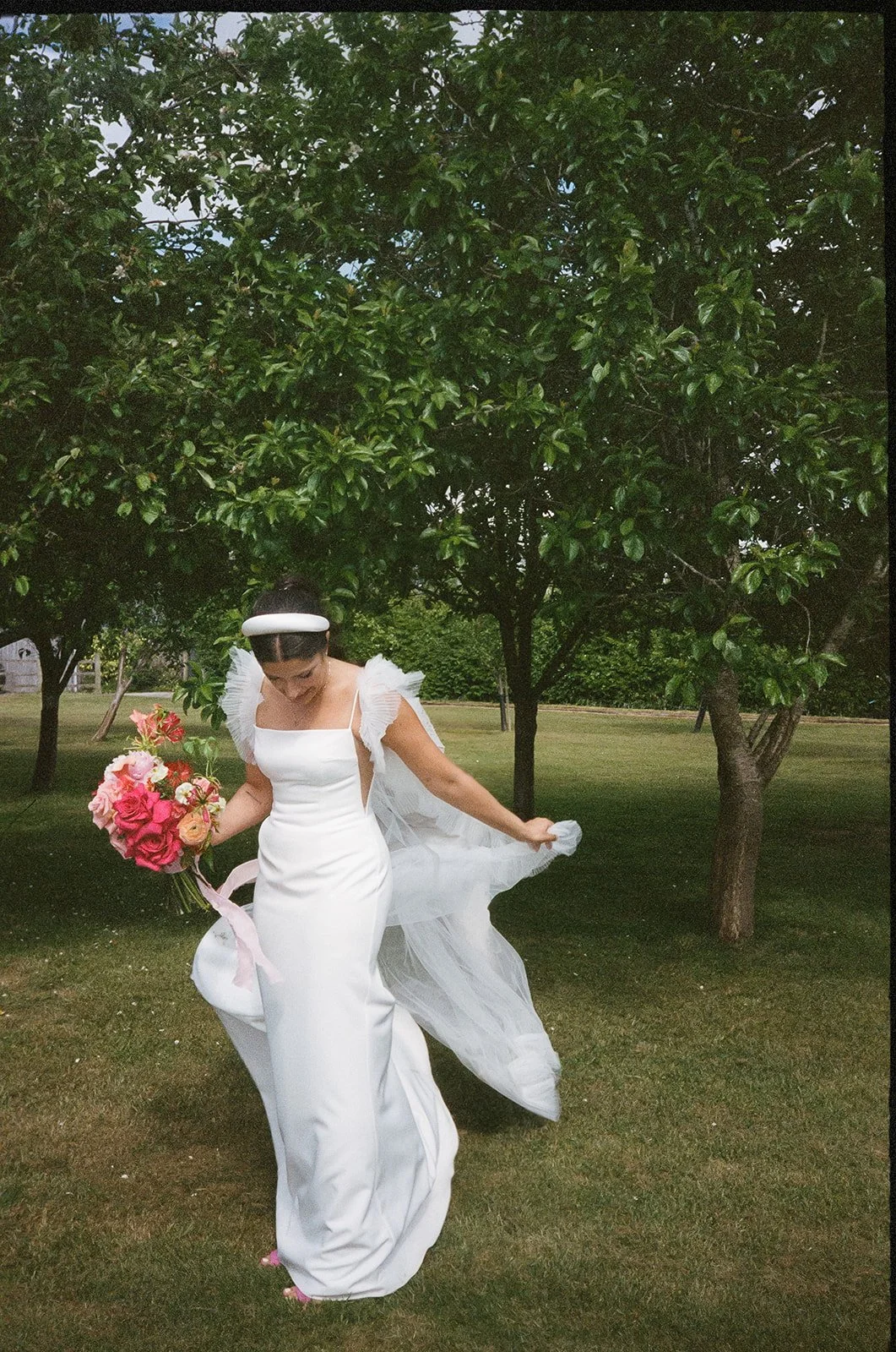 weddings on film photographer 35mm photos by Baseler and Holmes owen house delamere manor-16 black_websize.jpg