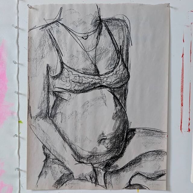 🌱
#belly #baby #mamma #drawing #charcoal #charcoaldrawing #figure #figuredrawing #selfportrait #countdown #female #body #bodypositive #pregnant #art #artwork #artstudio #nj #friyay #artistofinstagram #artofinstagram #weekend #valentinesday #myvalent