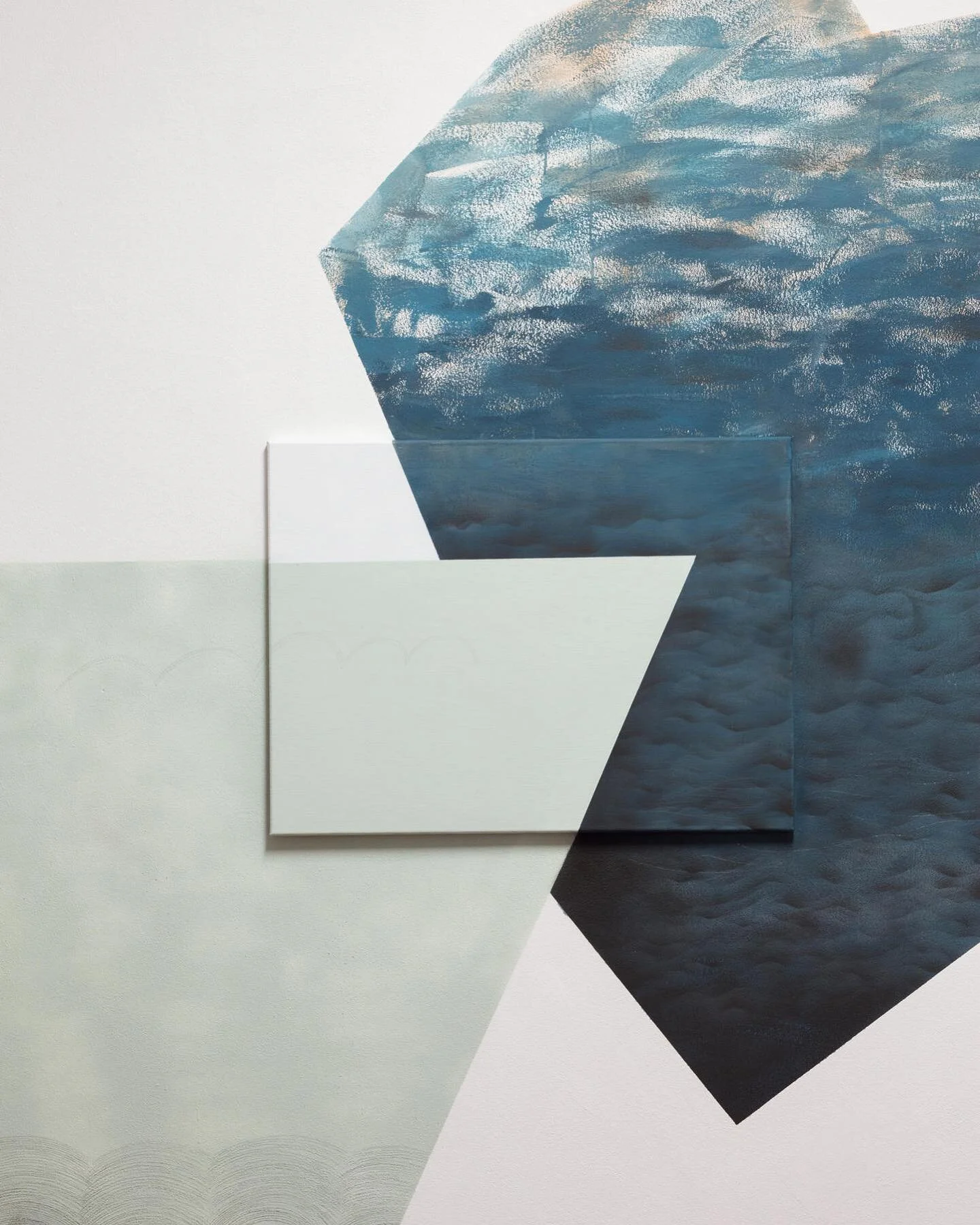 Mural over the years
.
.
.
.
.
.
#mural#painting#abstract#realization#wall#gallery#architecture#spray#color#contemporaryart