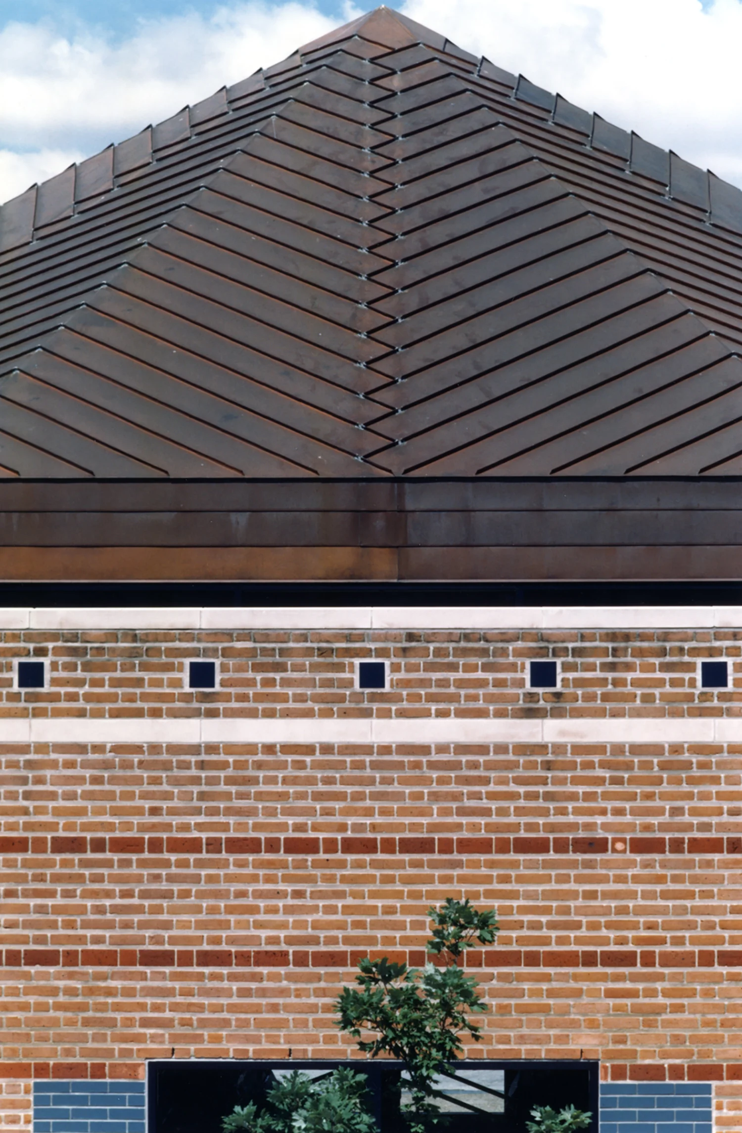 RICE UNIVERSITY LEY STUDENT CENTER 1986 ARCHITECT: CESAR PELLI & ASSOCIATES