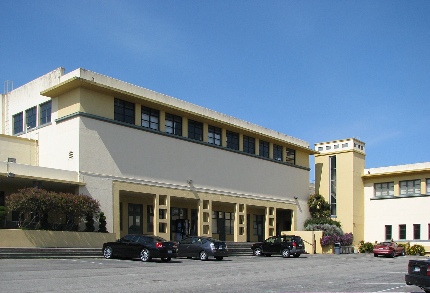 arhs-e-gym.jpg