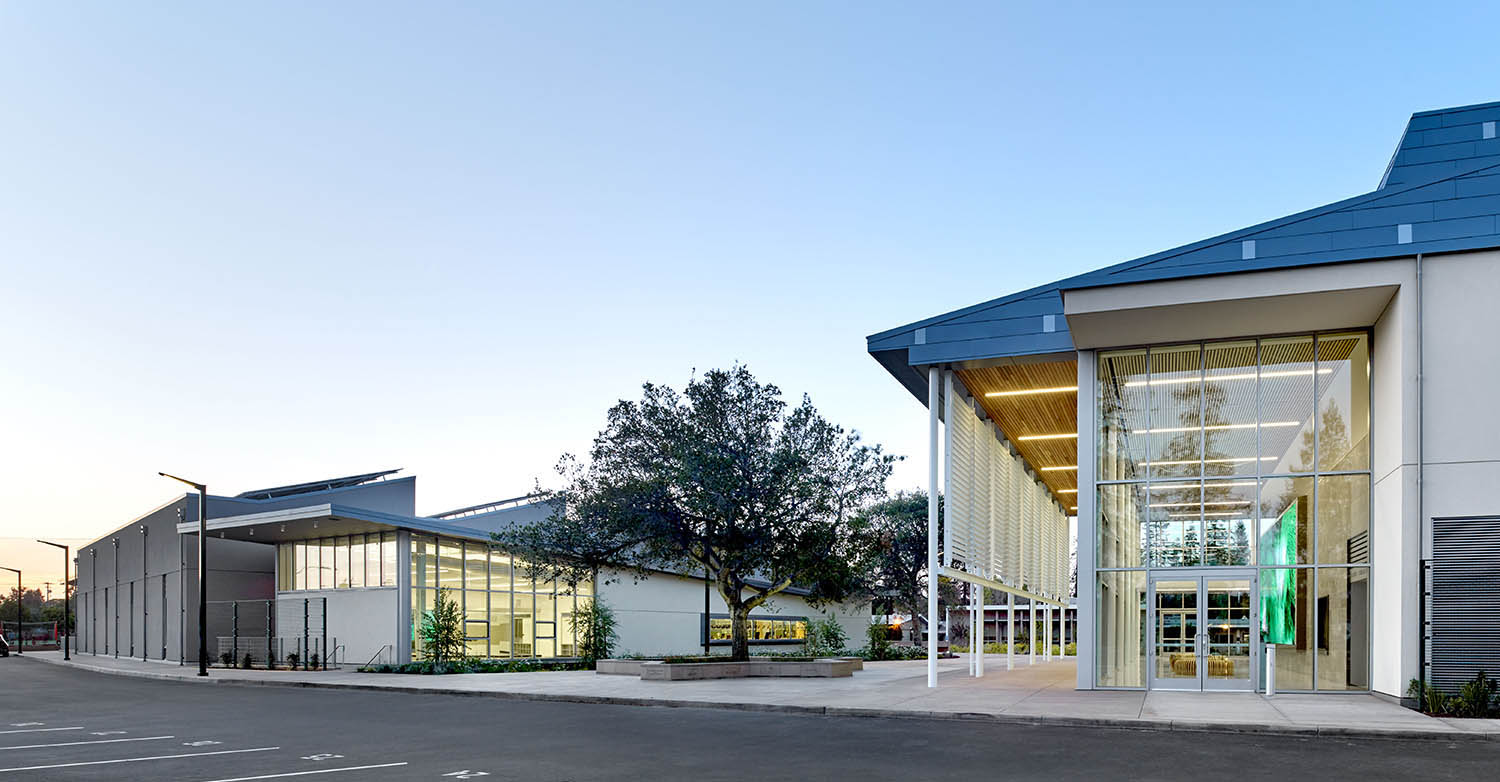 hec-gateway-2.jpg