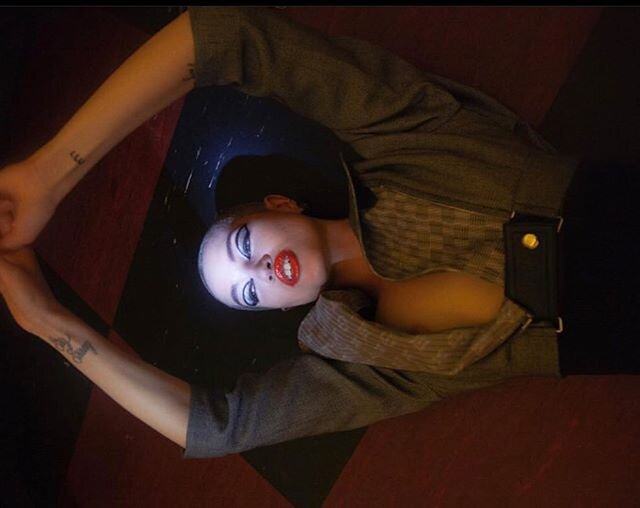@louisvuitton 
@commonsandsense_magazine @wanda_martin 
@iammattking 
@natalieshafii 
#louisacopperwaitemakeup