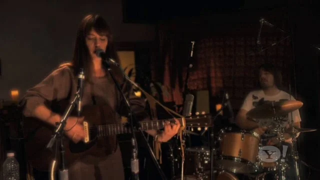 STARBUCKS CONCERT SERIES - Feist "Graveyard"