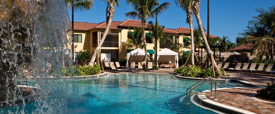 Naples Bay Resort Clubhouse