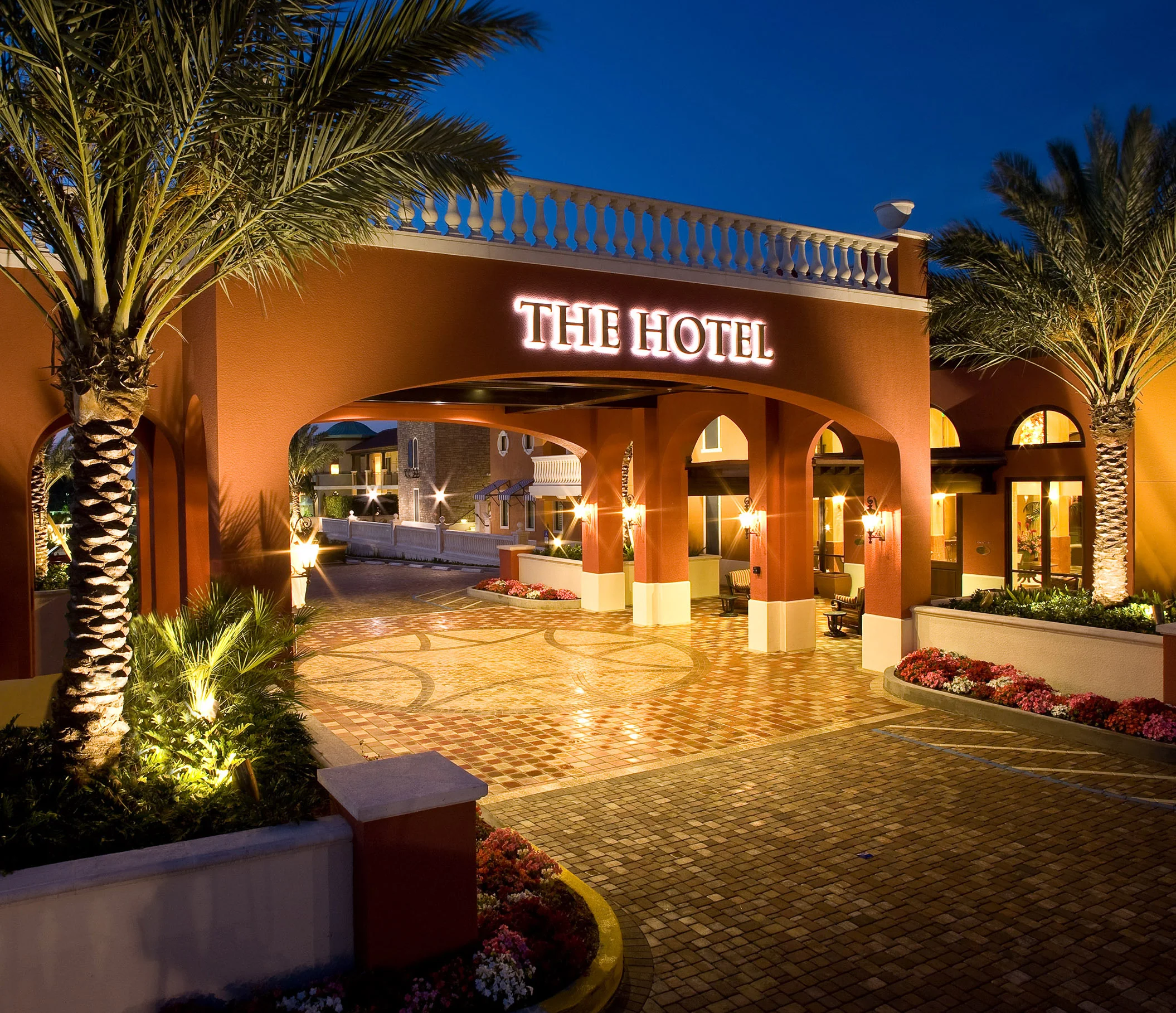 Naples Bay Resort Hotel cropped.jpg