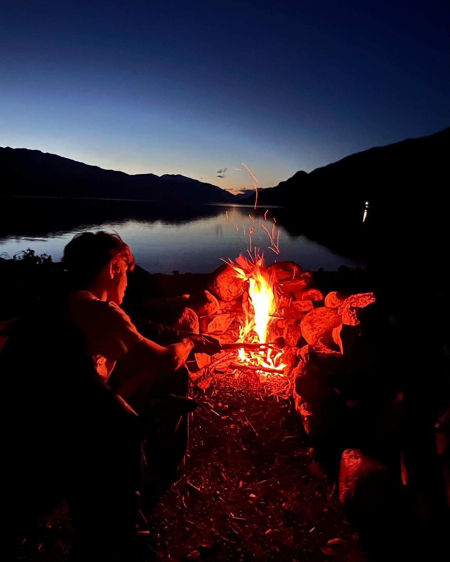 Enjoying the last days of summer on Kootenay Lake yet also ready to be back in the studio
.
.
#endofsummer #wildernesscamp #kootenaylake