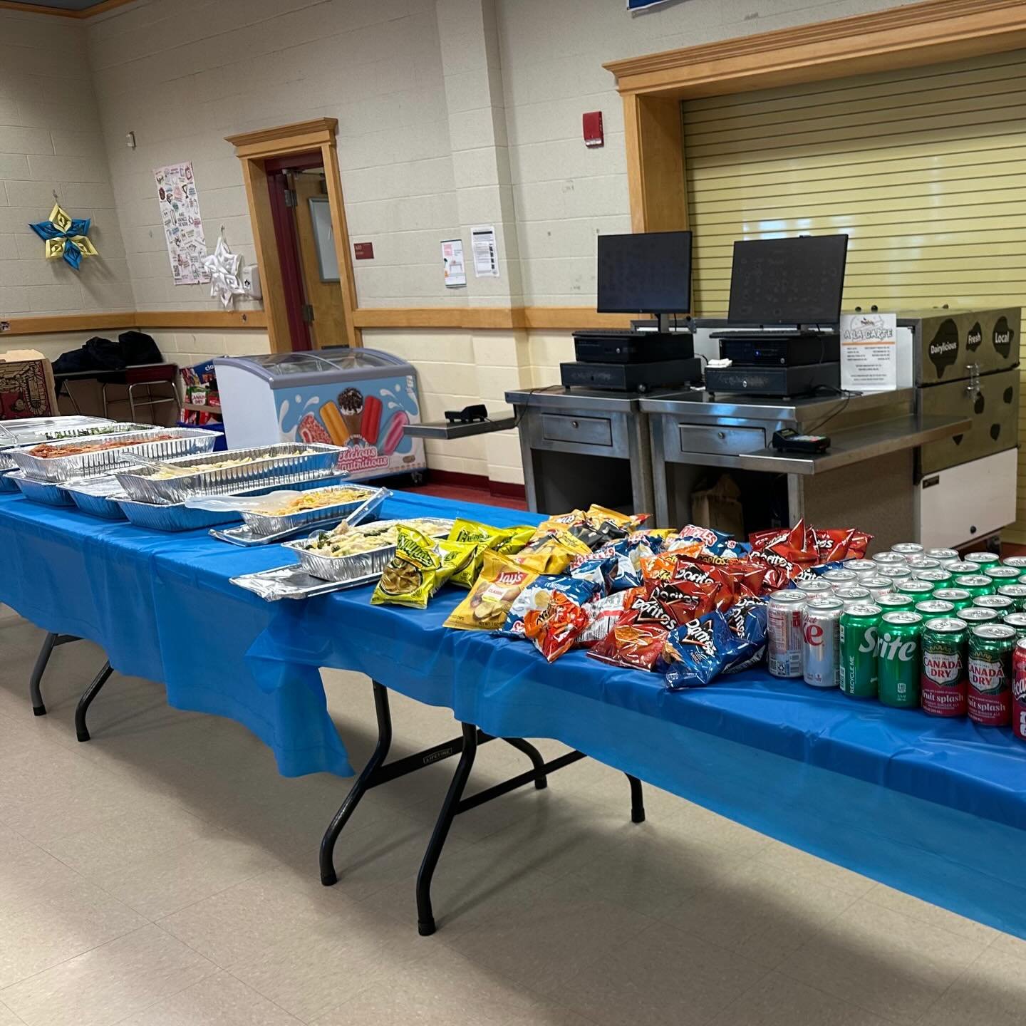 A big thank you to everyone who helped make last nights dinner so special for our teachers during Parent/Teacher Conferences at the Jacobs School! 

We are so grateful for the time, effort, and generosity that goes into making this evening a success 
