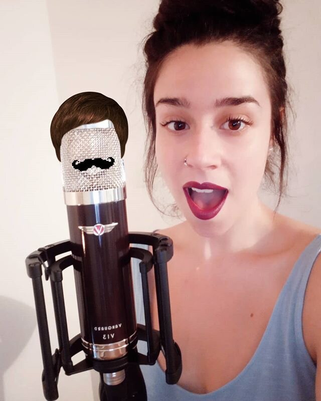My new V13 is outrageously good-looking and sounds like melter butter. 
Thank you so much @vanguardaudiolabs 
#vanguardv13 #vanguardaudiolabs #tubemic #pinotnoir #vocalmic