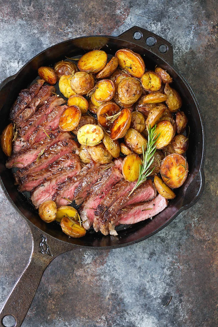 We're Sold Lies 4 Skillet Steak with Rosemary Roasted PotatoesIMG 5200