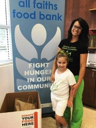 Crystal Clean Green Cleaning collects 176 pounds of food for Sarasota families.