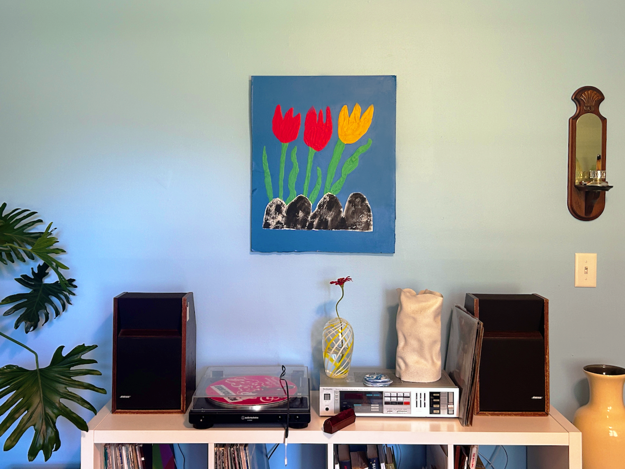 Tulips Hanging.png