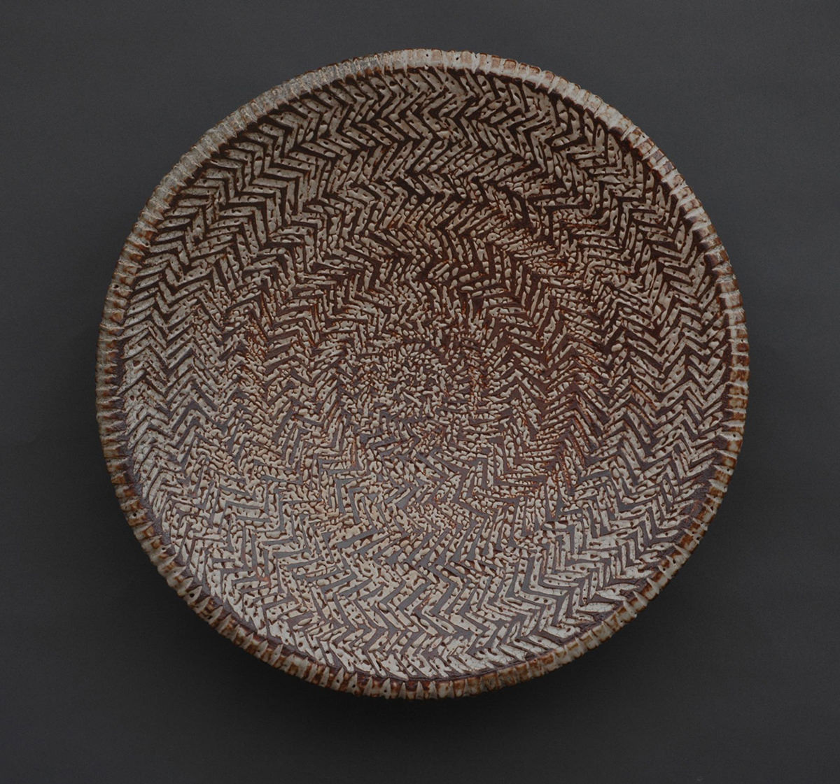 Herringbone Platter, Carved Pattern w/ Inlay - 24" Diameter, 5" Height