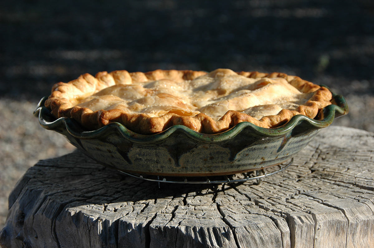 Pie Plate - 10" Diameter, 2.5" Height (Pie not included)