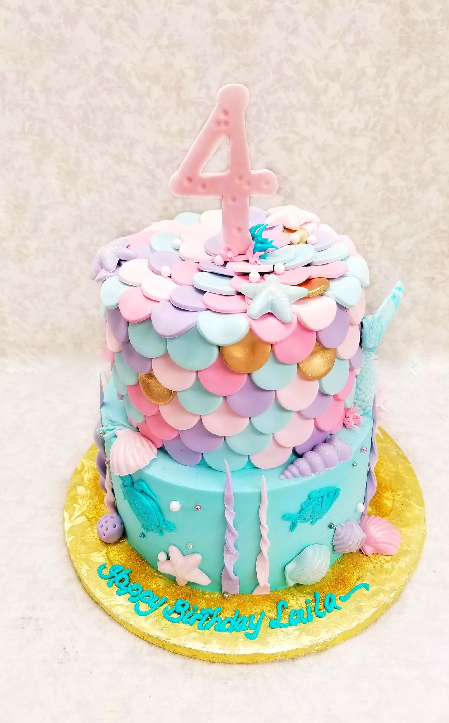 Custom Cakes from Dairy Queen® - Build One Now!