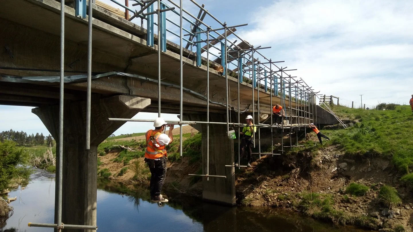 Clutha Valley Road Bridge.jpg