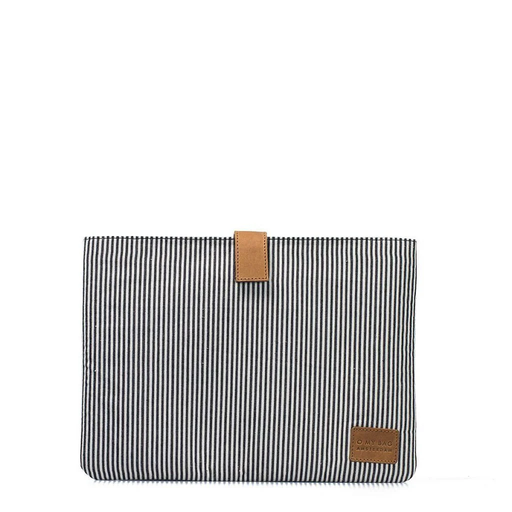 OMB-C089B-Laptop-Sleeve-1-web-1024x1024.jpg