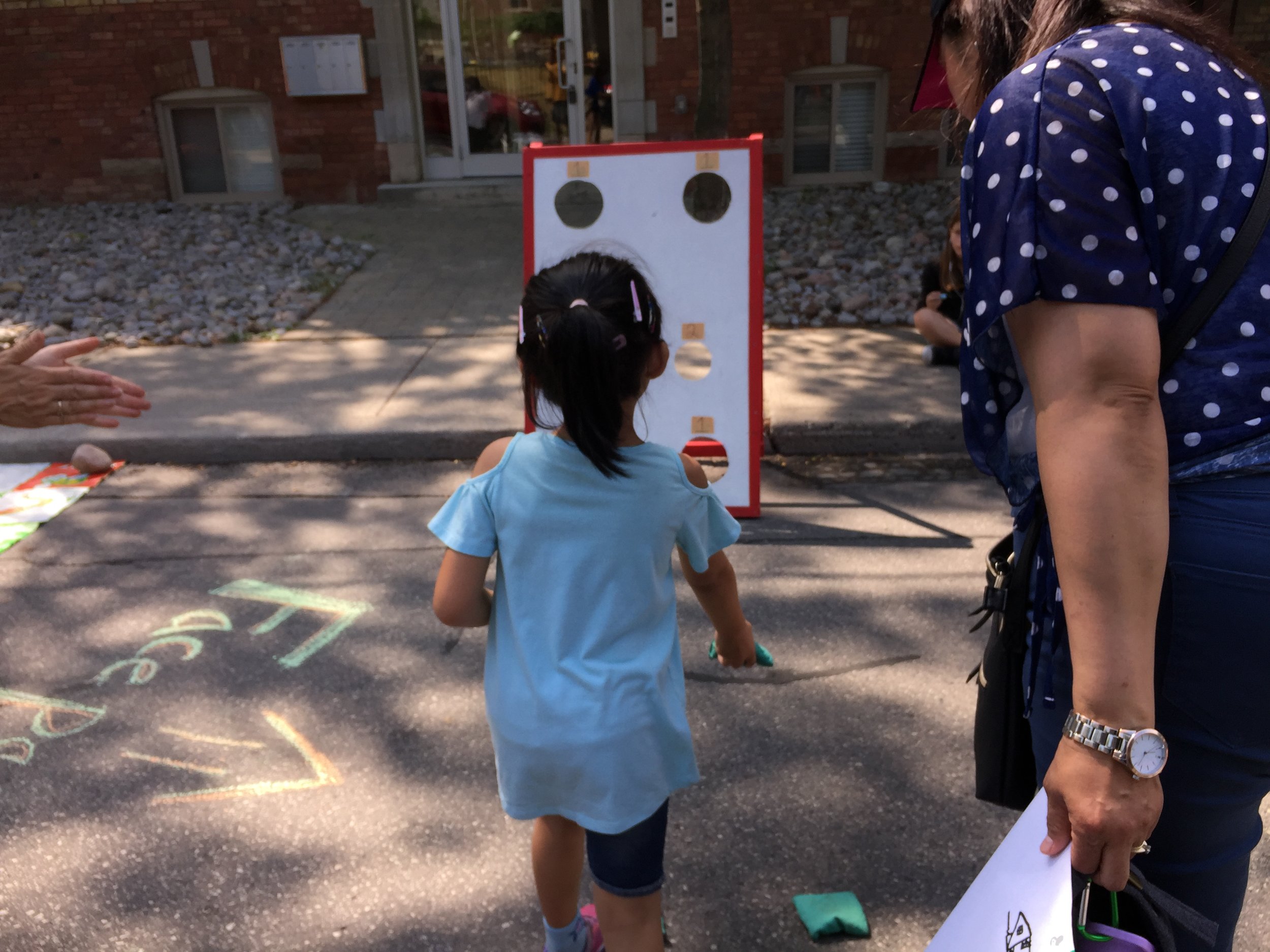 Beanbag toss.JPG