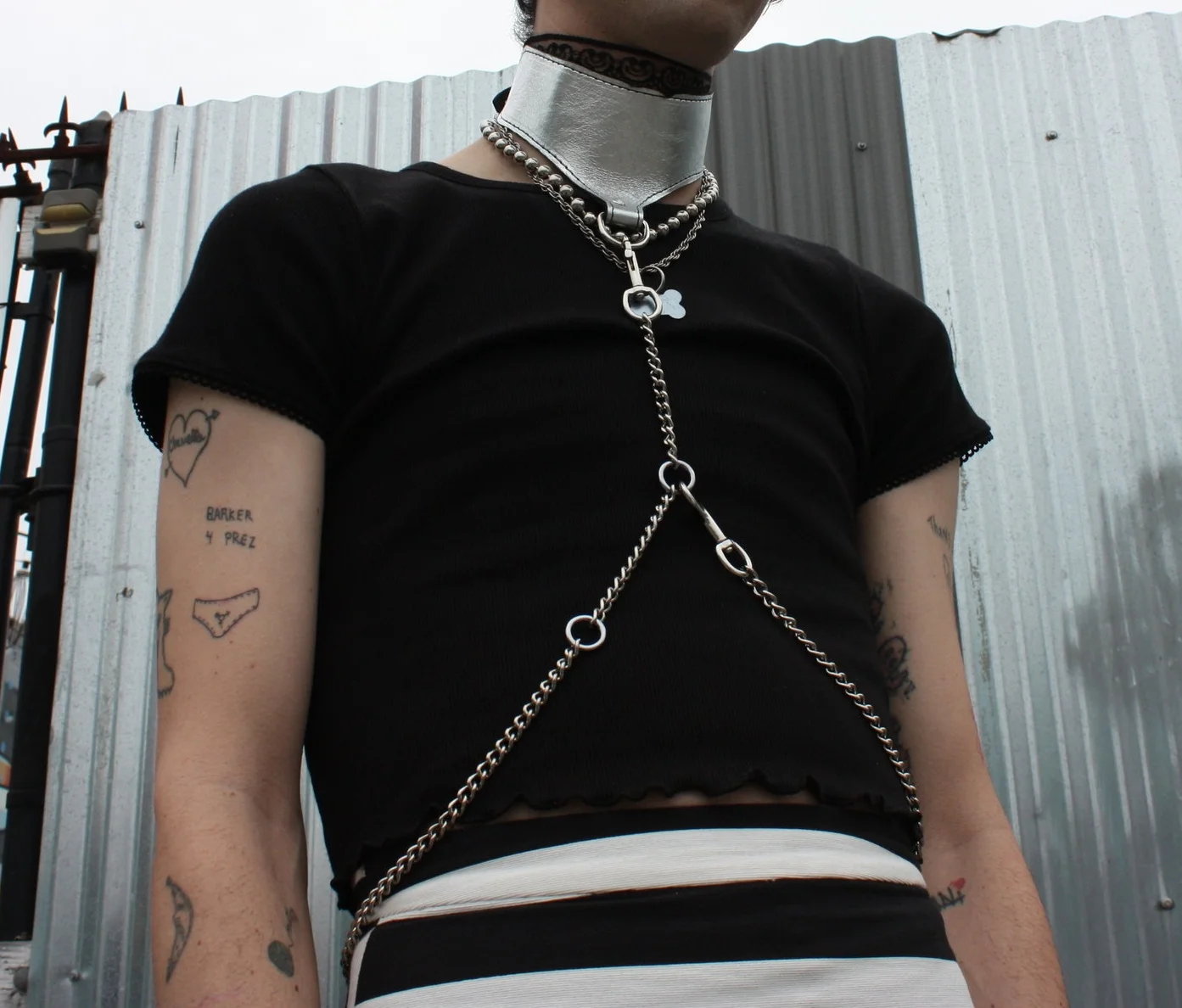 THREE WAY HARNESS