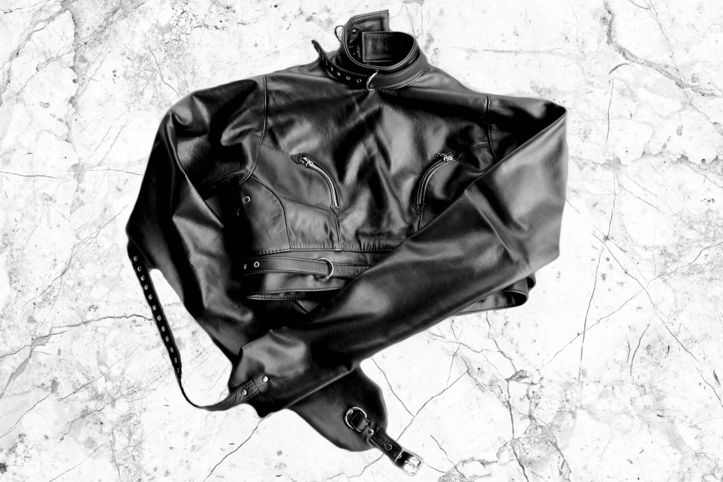 RICH LOVE STRAITJACKET 01