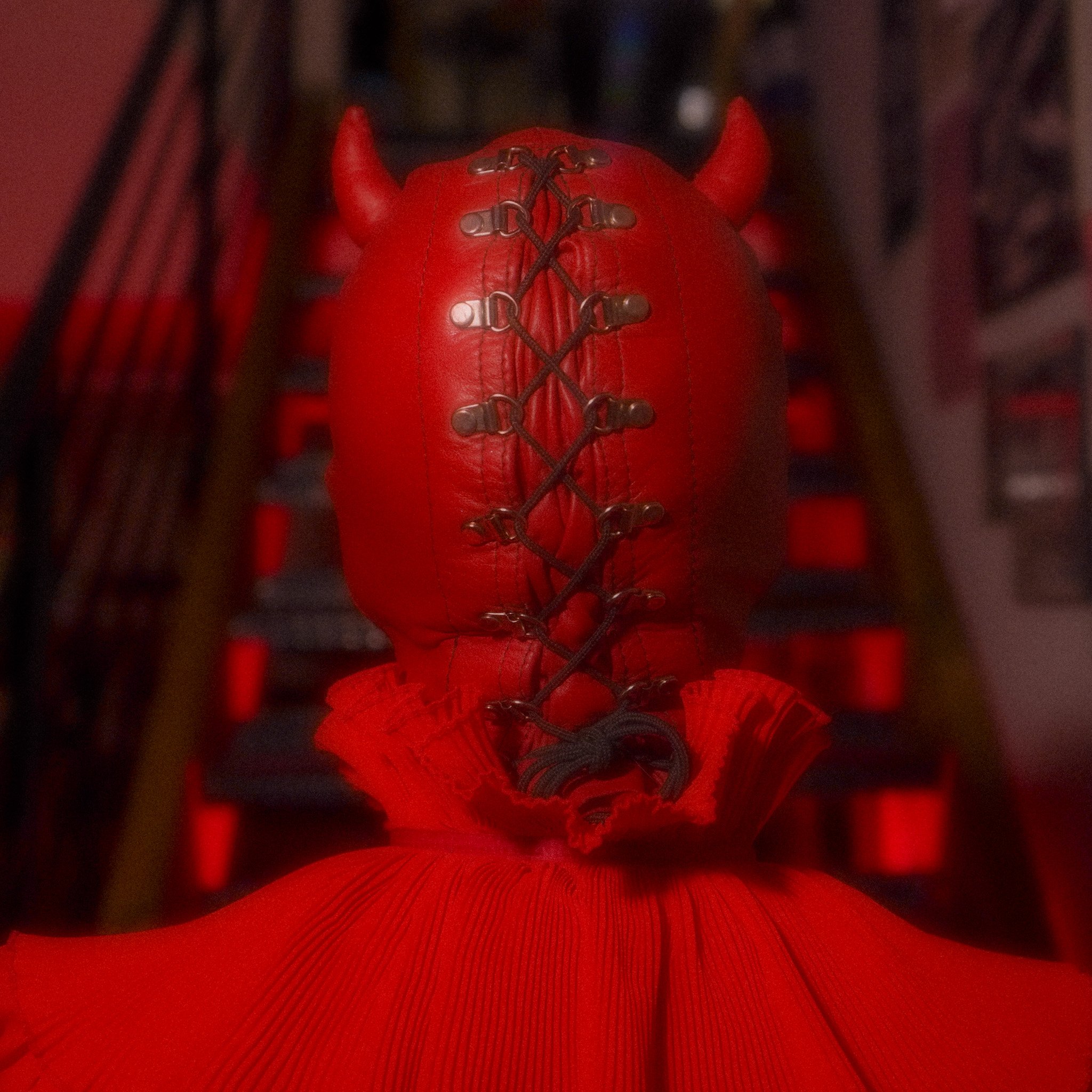 CUSTOM DESIGN CONSULTATION