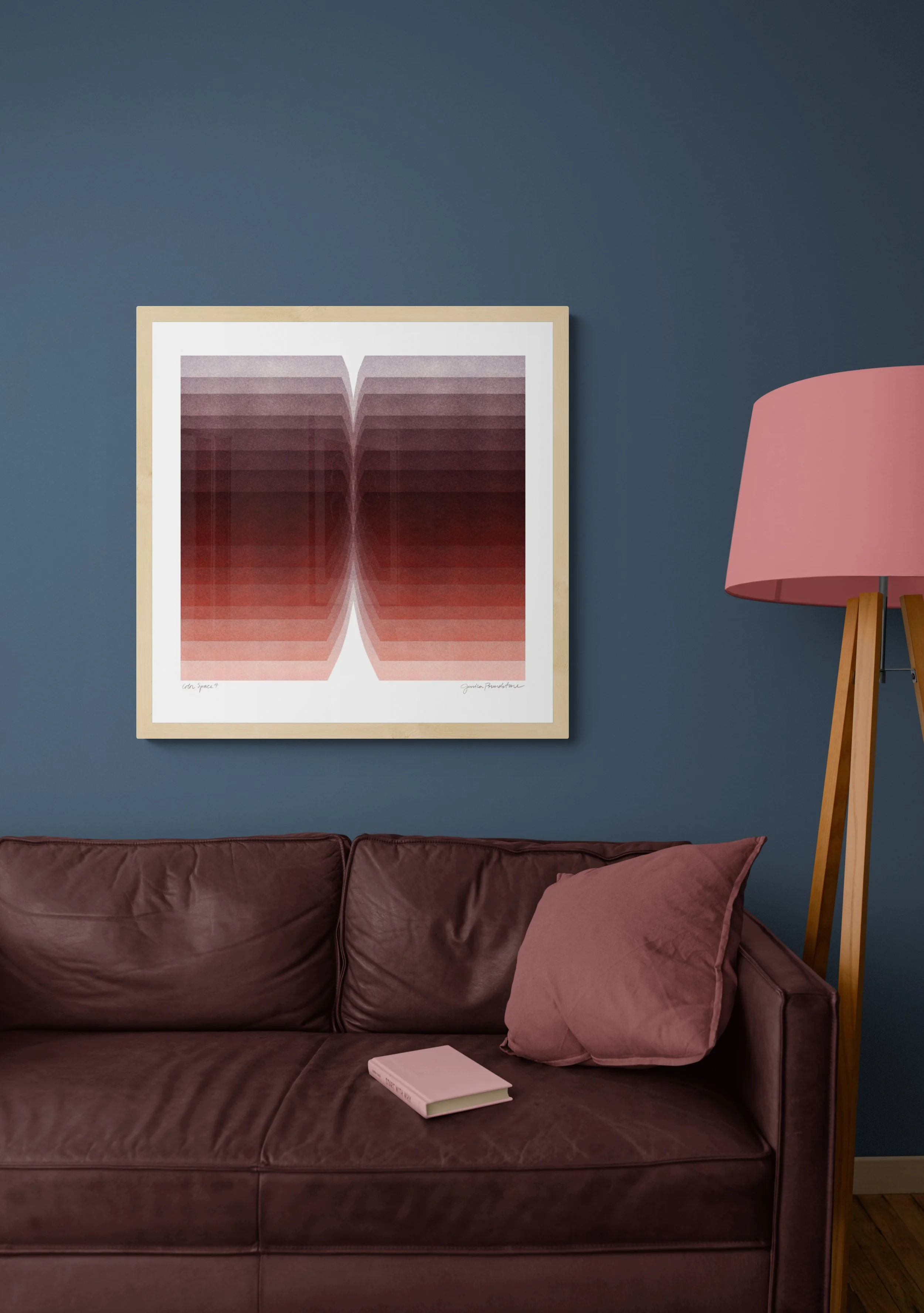 Comfy_leather_couch_in_living_room 2.JPG