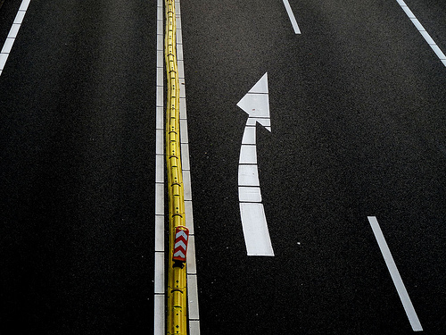 highwayArrow.jpg