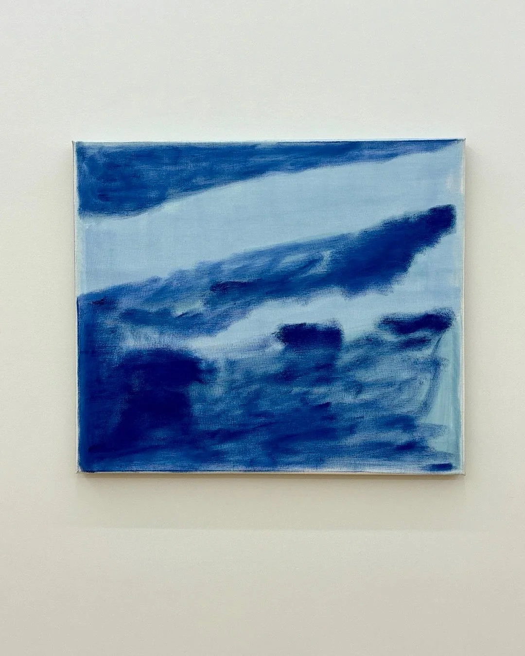 🔵 Have you noticed that your body feels tight lately, even when you are just standing still?

We are living in a time that feels unstable and loud. The news is constant, conflict is here and even in silence our nervous system stays alert.

I saw the