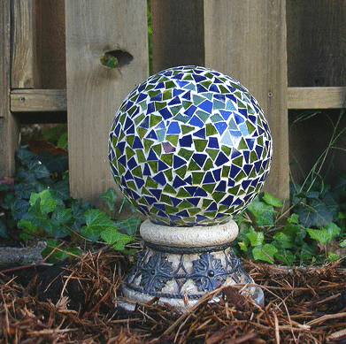 Mosaic-Gazing-Ball-by-Beth-Felice.gif