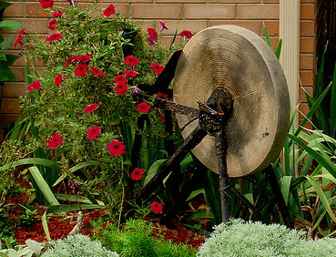 Unusual-find-or-prized-piece-by--Donna-Cazadd1.gif