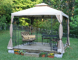 Big-Box-Gazebo-by-Steve-Harwood.gif