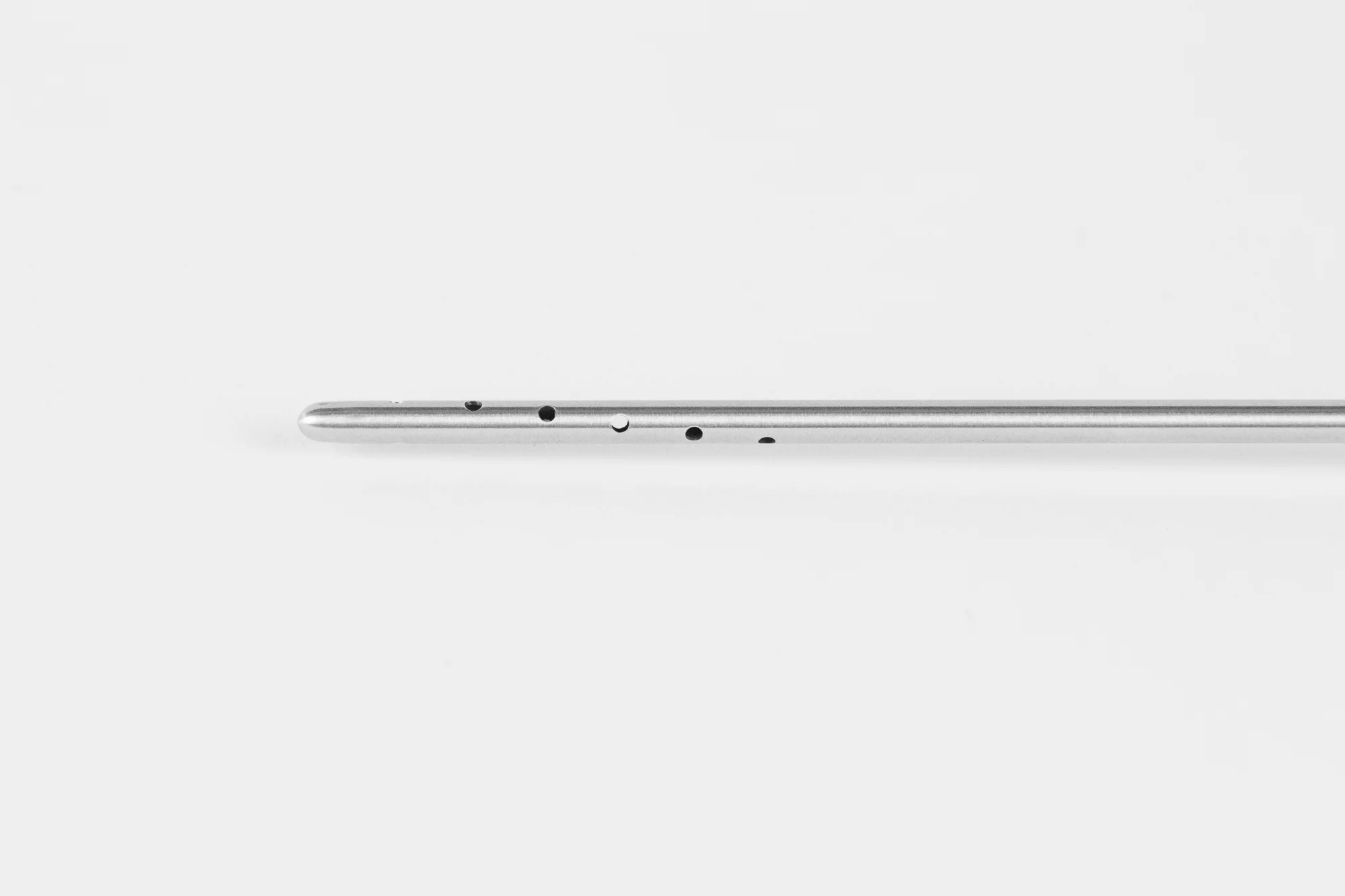 Lambros Multi-Hole Cannula (Havesting) MH58LT Close up.jpg