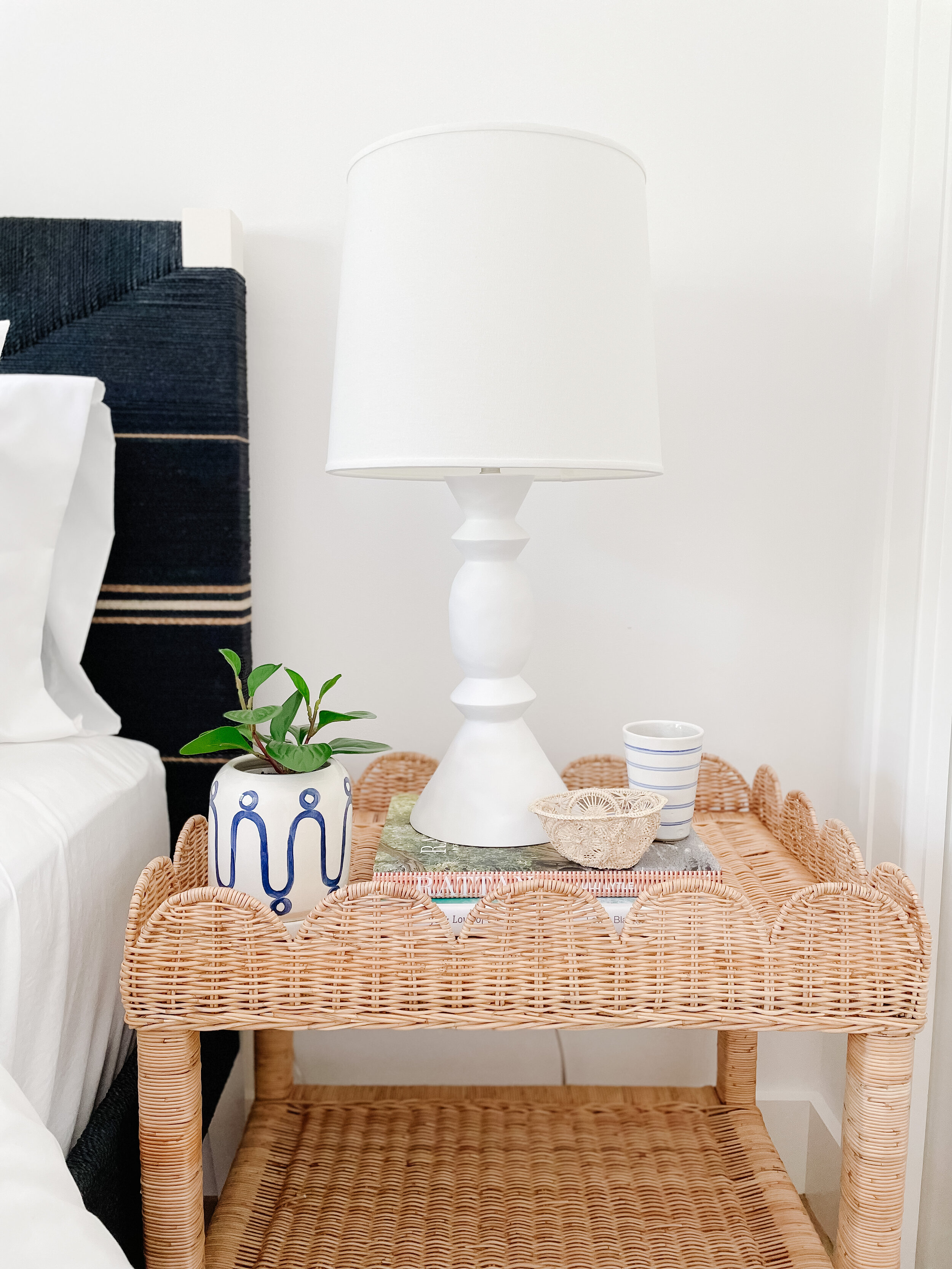 #MRDCAPERODD Guest Room with Serena &amp; Lily