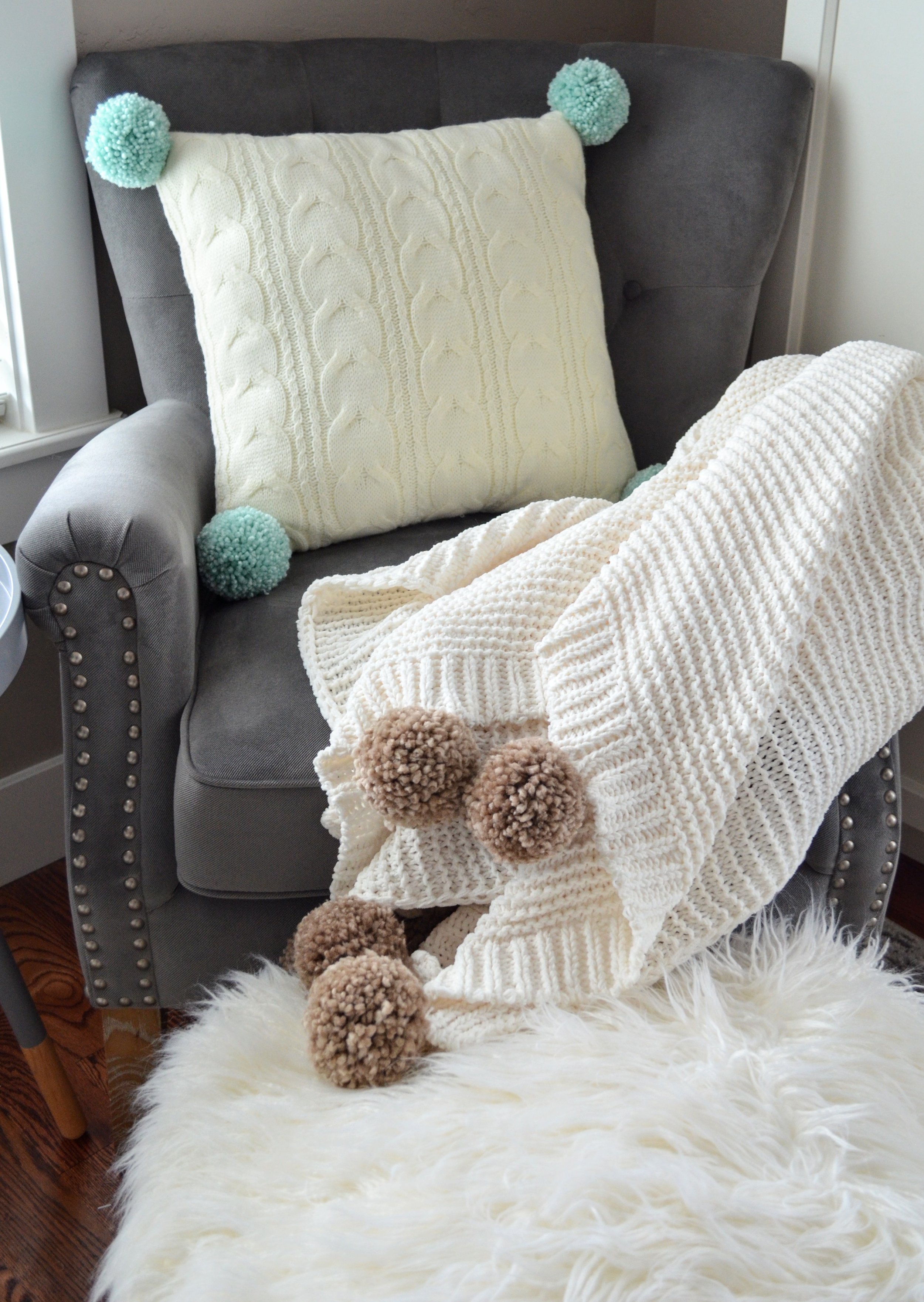 CREAM  POM POM TURNOVER BABY BLANKET LONG TASSELS AND 3 REMOVABLE BOWS 