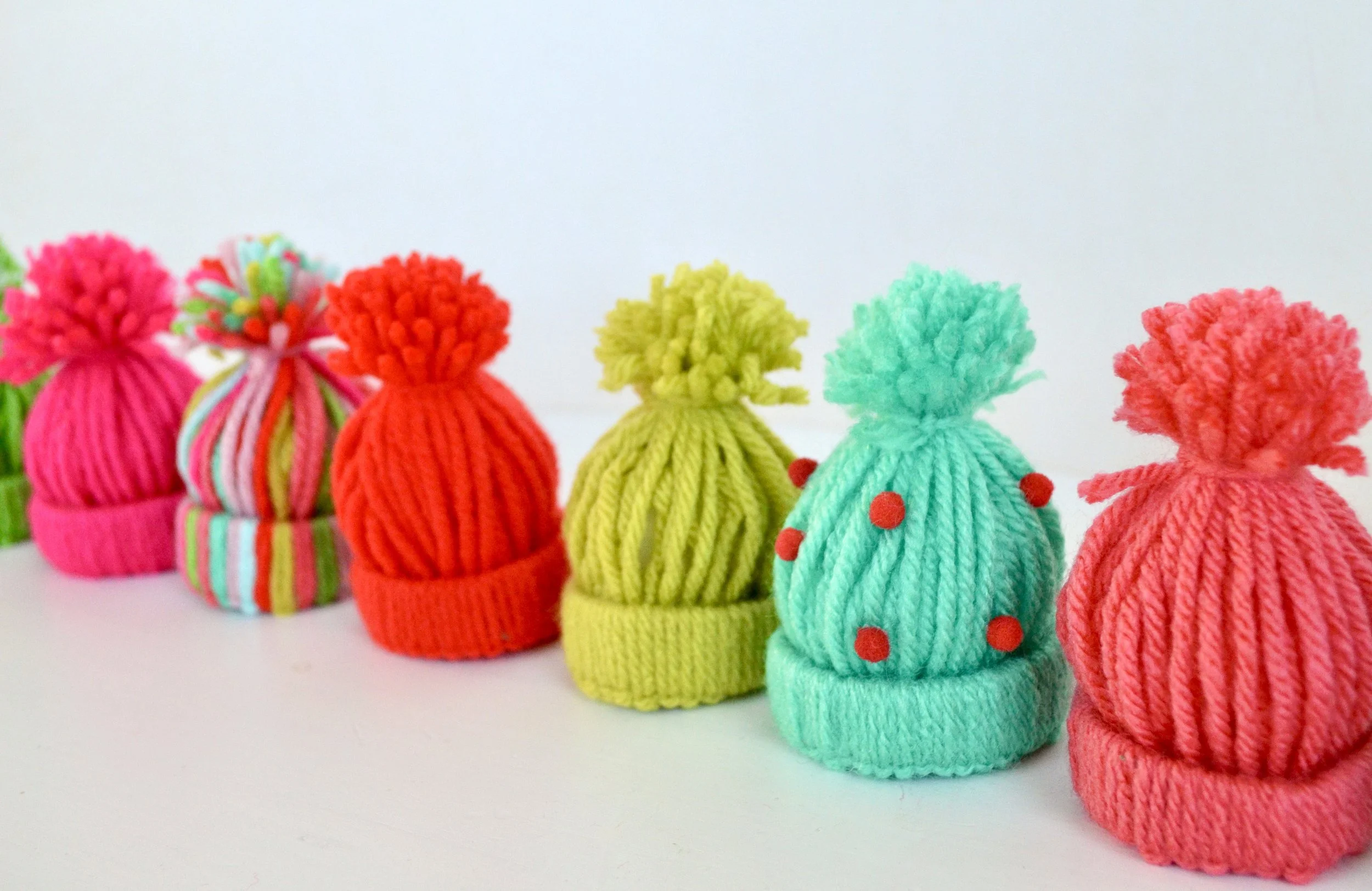 Mini Yarn Snow Hats