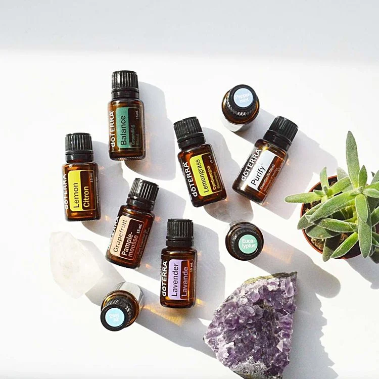 How+to+Incorporate+Essential+Oils+into+Your+Self+Care+Practice.jpg