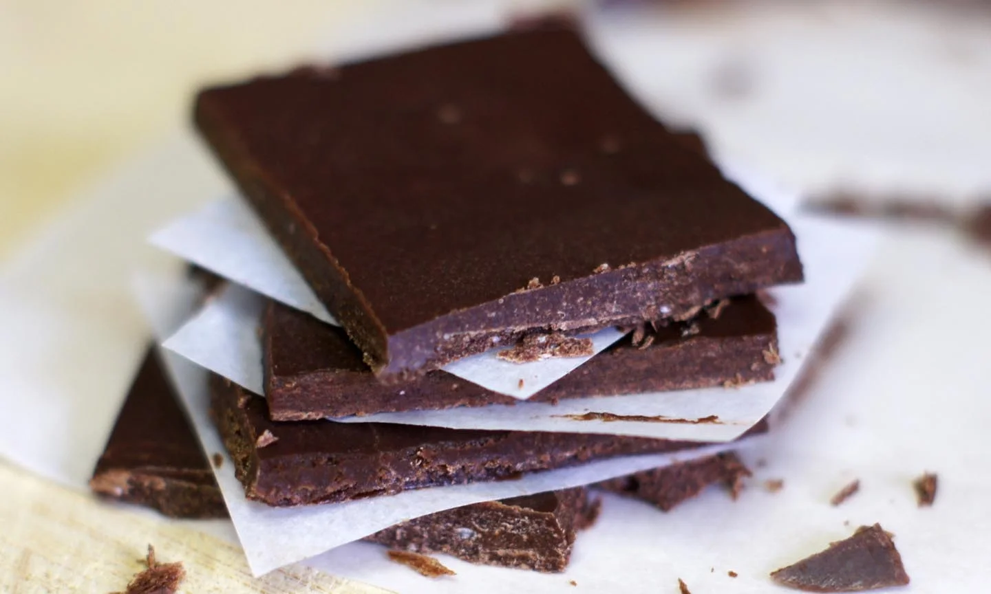 raw-chocolate-bark.jpg